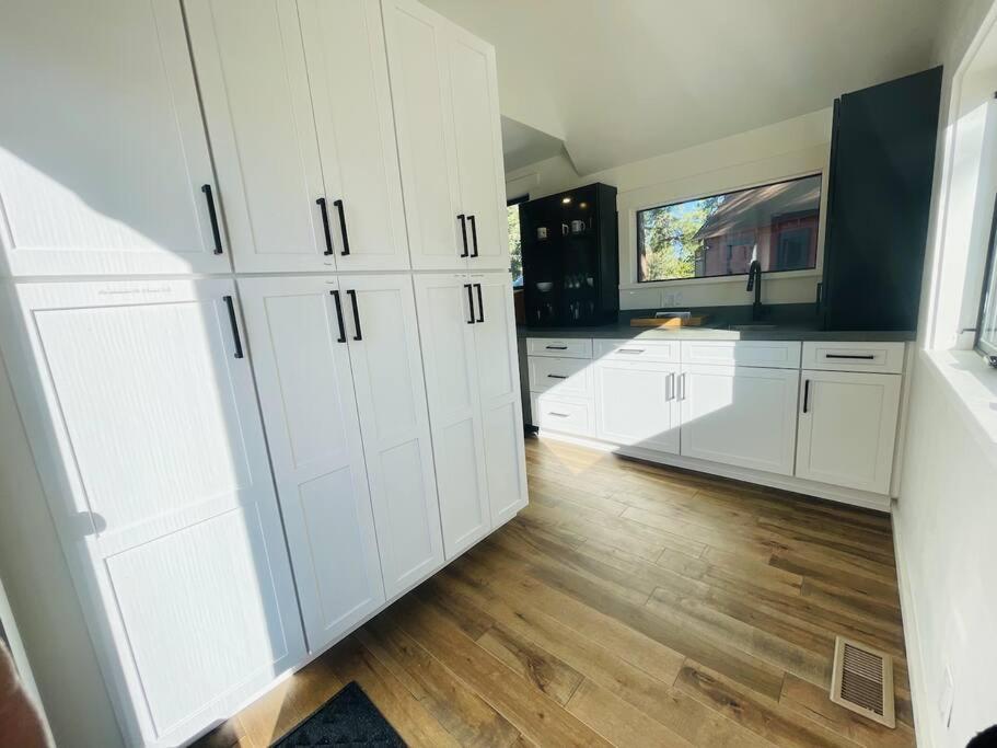 Sled-Ski Lakeside Village Cabin - Spa - Bbq - Firepit - Loft - Games Big Bear Lake Bagian luar foto